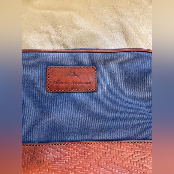 Tommy Bahama Mens Travel Bag Toiletries Navy Blue Leather - Picture 2 of 11